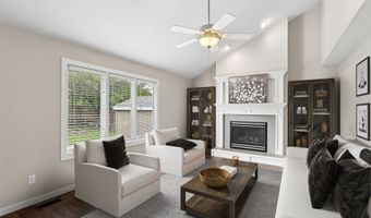206 NW Ridgeline Dr, Ankeny, IA 50023