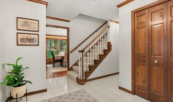 385 Greentree Ln NE, Ada, MI 49301