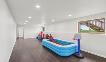 400 Mourning Dove Ct, Arena, WI 53503
