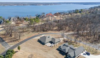 33389 S Coves Dr, Afton, OK 74331