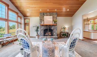 31911 CLATSOP Ln, Arch Cape, OR 97102