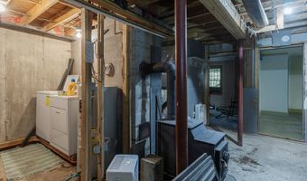 94 Cold Pond Rd, Acworth, NH 03601