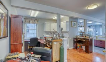 240 E CAMDEN WYOMING Ave, Camden, DE 19934