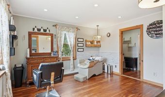 33 Valley View Rd, Berlin, VT 05679