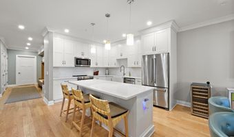 510 N BAY Ave 210, Beach Haven, NJ 08008