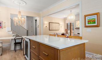 3020 Whiting Ave, Charlotte, NC 28205