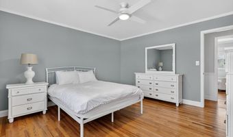 100 KNICKERBOCKER Dr, Belle Mead, NJ 08502