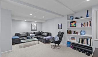2652 WOODLEY Pl NW, Washington, DC 20008