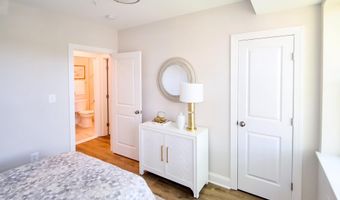 220 HAMILTON St NW 218, Washington, DC 20011