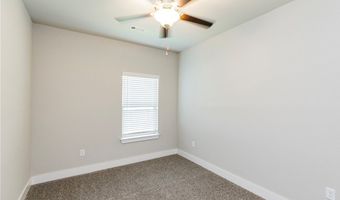 1930 Lordsburg Ct, Bentonville, AR 72713
