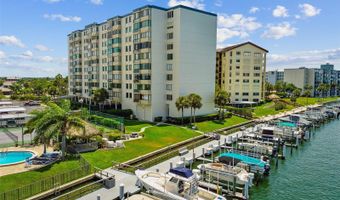 660 ISLAND Way 305, Clearwater Beach, FL 33767