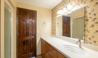 2465 40TH Ave, Albany, OR 97322