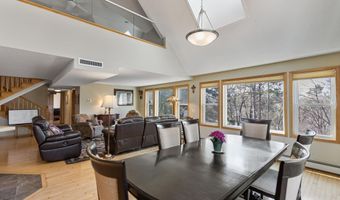 1342 Stagecoach Trl S, Afton, MN 55001