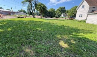 49 S Hering St, Appleton, MN 56208