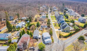 383 Navesink Ave, Atlantic Highlands, NJ 07716