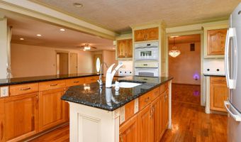 14599 W Farm Road 60, Ash Grove, MO 65604