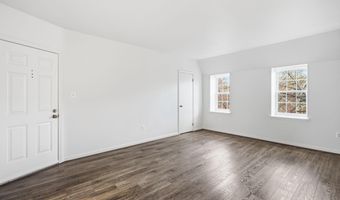 1744 N RHODES St 310, Arlington, VA 22201