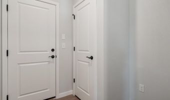 3393 N Irvington St, Aurora, CO 80019