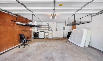 819 Papalalo Pl, Honolulu, HI 96825