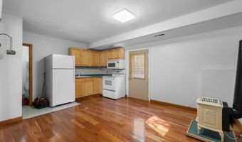49 Birkdale Rd, Bedford, NH 03110