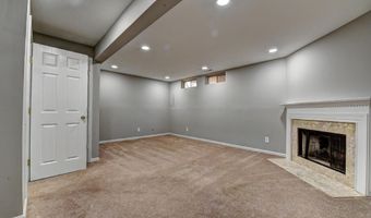 43485 PLANTATION Ter, Ashburn, VA 20147