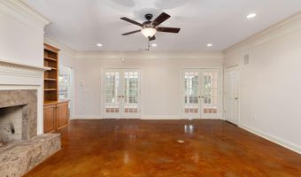 182 Audubon Pl, Macon, GA 31210