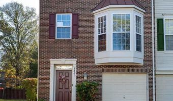 8245 LAMBERTS Ln, Alexandria, VA 22309