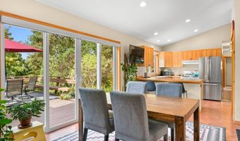 2412 W North St, Bellingham, WA 98225