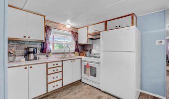 19 Walnut Heights Rd, Bedford, IN 47421
