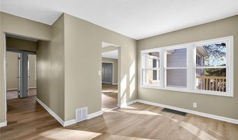 2185 Stahl Rd, Akron, OH 44319