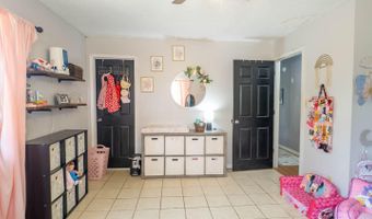 838 Indian Trl, Ash Flat, AR 72513