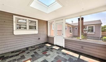 6 Woodbine St, East Providence, RI 02915