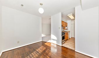 3316 WOODBURN VILLAGE Dr 12, Annandale, VA 22003