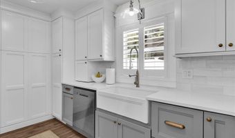 5205 SAINT REGIS Pl, Belle Isle, FL 32812