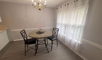 19 Ashland Ave, Brandon, MS 39047