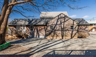 14 Pleasant St, Bar Harbor, ME 04609