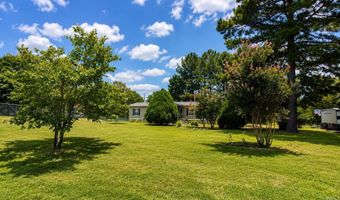 12412 Hood Rd, Bauxite, AR 72011