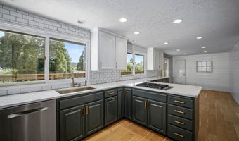 3212 Terrace NW Dr, Albany, OR 97321