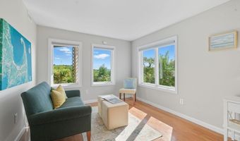 4 Bittersweet Ln 4, Bourne, MA 02532