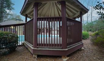 905 WENTWORTH Ct, Alpharetta, GA 30022