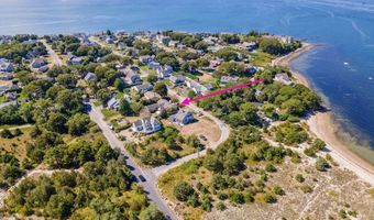88 Rope Walk Rd, Bourne, MA 02532