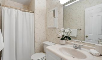 1270 CADDIE Dr, Arnold, MD 21012
