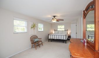 8069 Ashgrove Dr, Anderson Twp., OH 45244