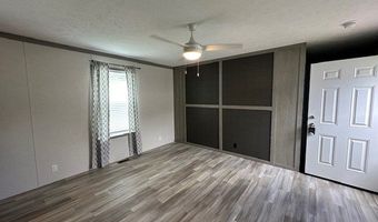 192 Colorado 192, Belleville, MI 48111