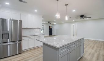 306 Westview Dr, Biloxi, MS 39531