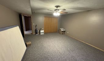 514 Anderson St, Alcester, SD 57001