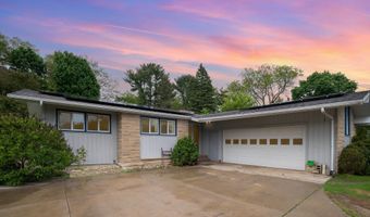 812 W Ctr, Alma, MI 48880