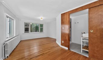 21 Western Ave, Albany, NY 12203