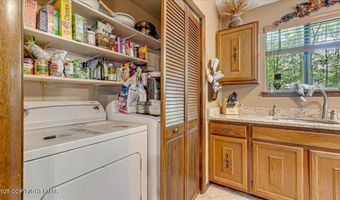 222 Keats Ln, Albrightsville, PA 18210