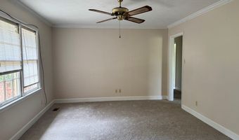 2714 Pine Manor Ln, Albany, GA 31721
